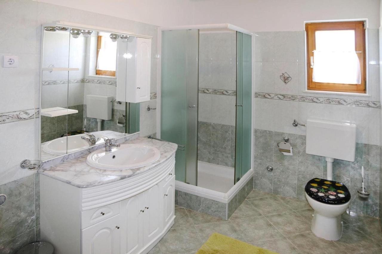 Apartments Adelheid In Biograd, Close To The Beach 비오그라드나모루 외부 사진