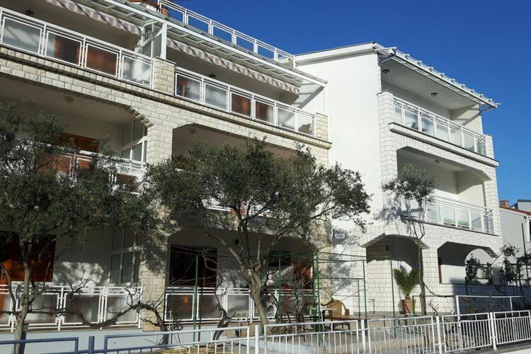 Apartments Adelheid In Biograd, Close To The Beach 비오그라드나모루 외부 사진