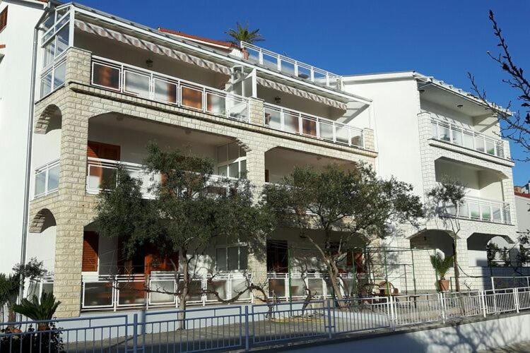 Apartments Adelheid In Biograd, Close To The Beach 비오그라드나모루 외부 사진